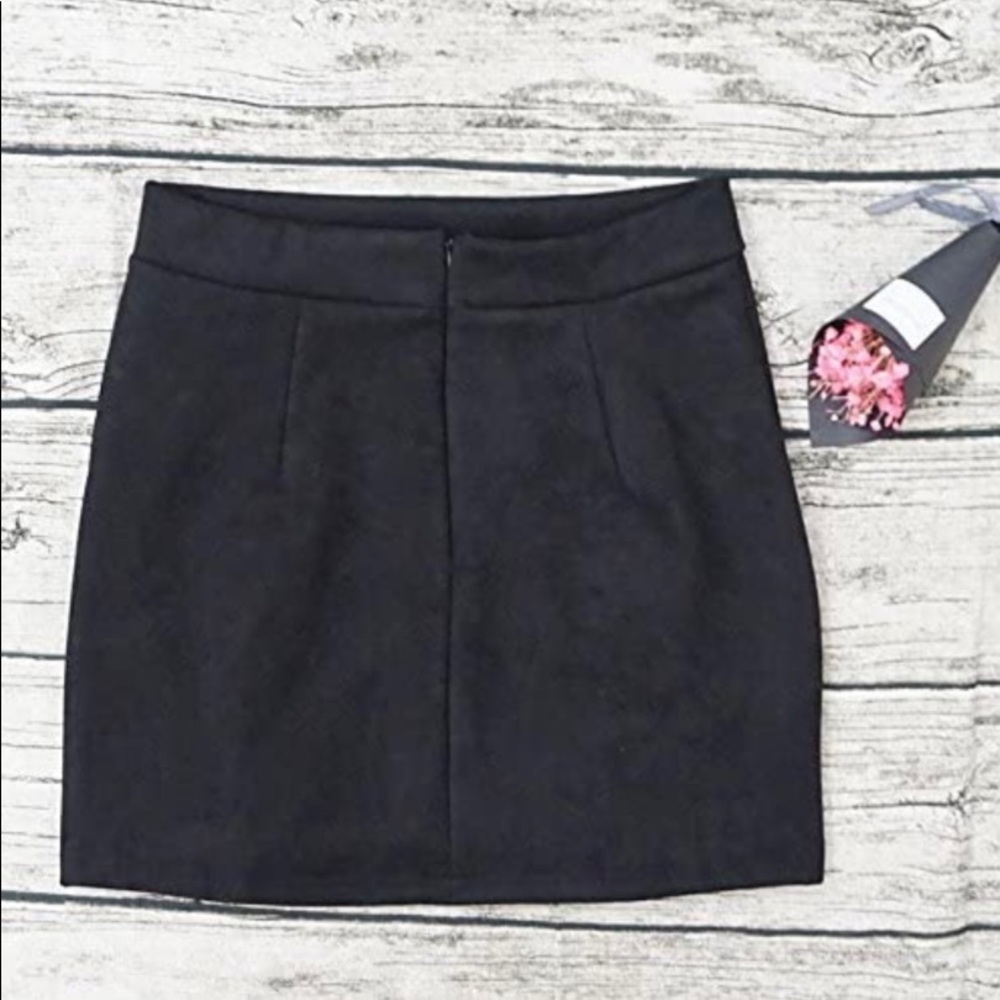 🖤🔥Sexy Black suede skirt🔥🖤 NWOT - Picture 6 of 6